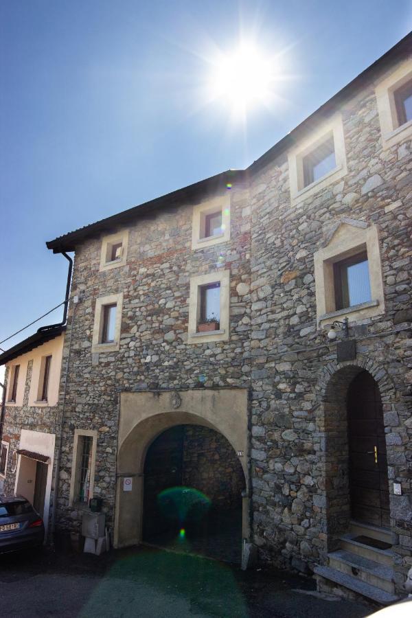 Casa Patrone Hotel Nebbiuno Exterior foto
